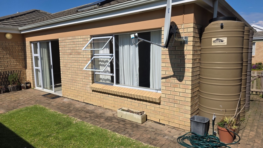 2 Bedroom Property for Sale in Groenkloof Retirement Village Western Cape